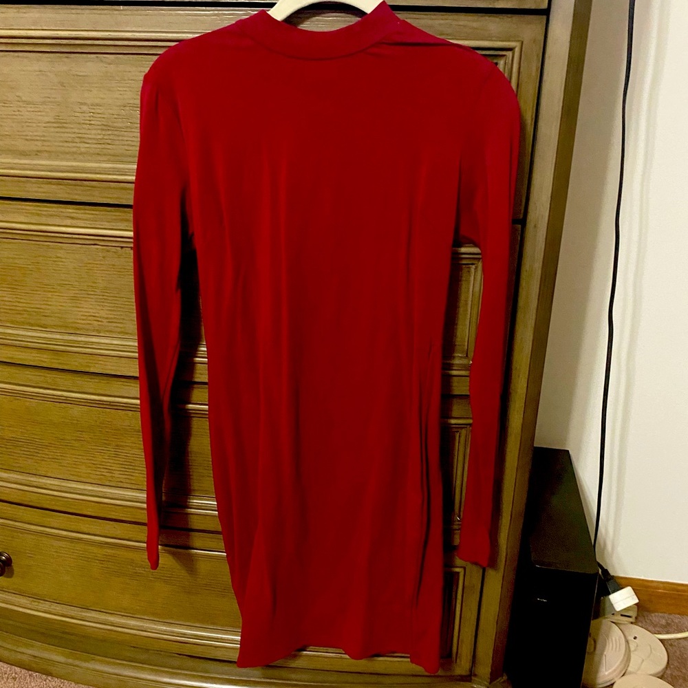 Long sleeve strappy back dress